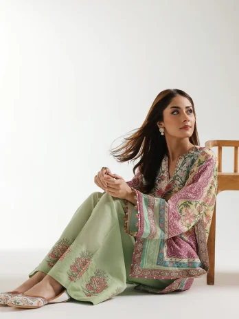 EMBROIDERED SUIT