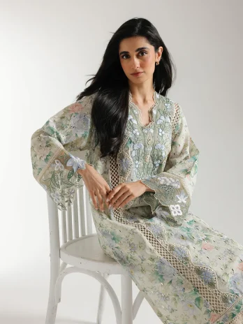 EMBROIDERED SUIT