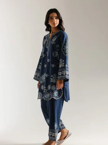 EMBROIDERED SUIT